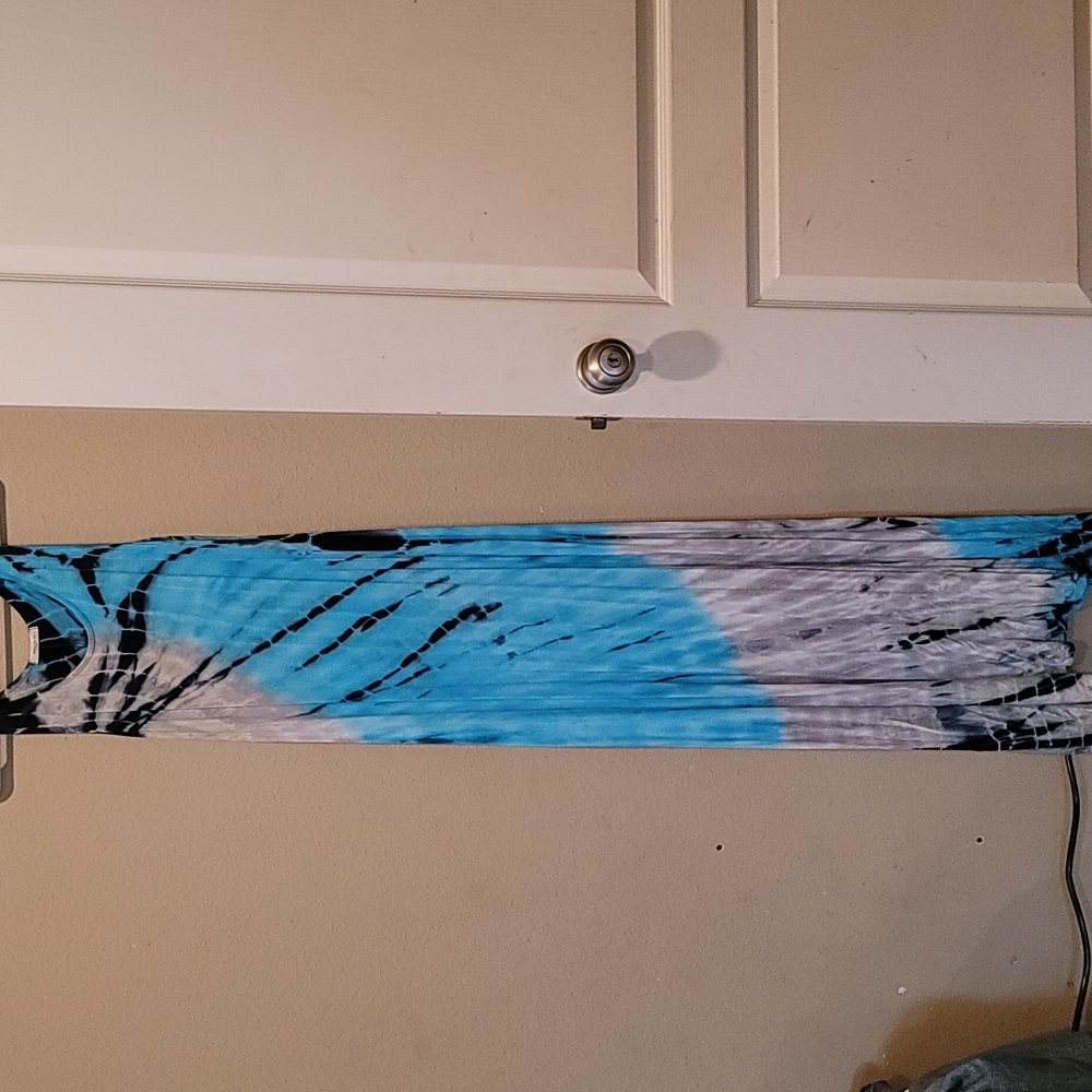 Tye-dye sleeveless maxi dress